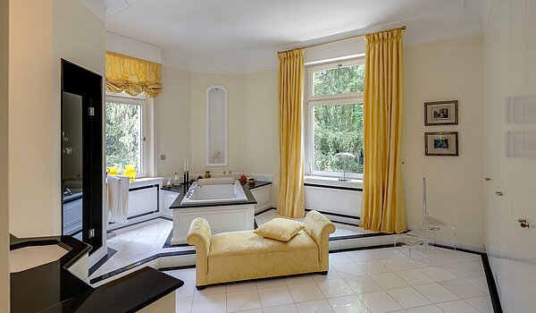 Villa 部屋数 9 部屋 | Reutlingen | 70231 | Badezimmer 1. Obergeschoss