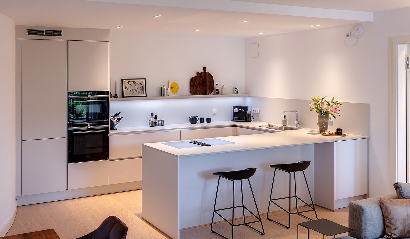 フラット 部屋数 3 部屋 | 70046 | ...mit Theke zur Küche...