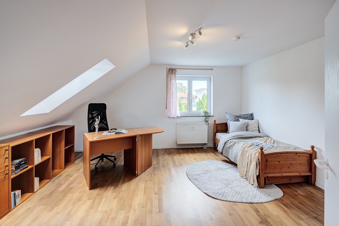 メゾネット・マンション（複数階にわたるマンション） 部屋数 3.5 部屋 | München-Trudering | 70238 | ...Arbeitszimmer