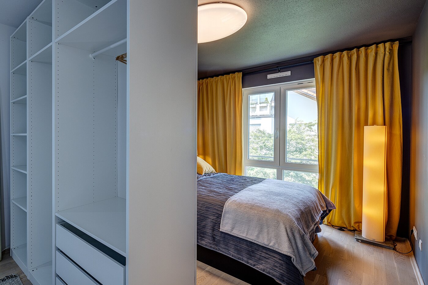 フラット 部屋数 3 部屋 | 70483 | ...mit abgeteiltem...