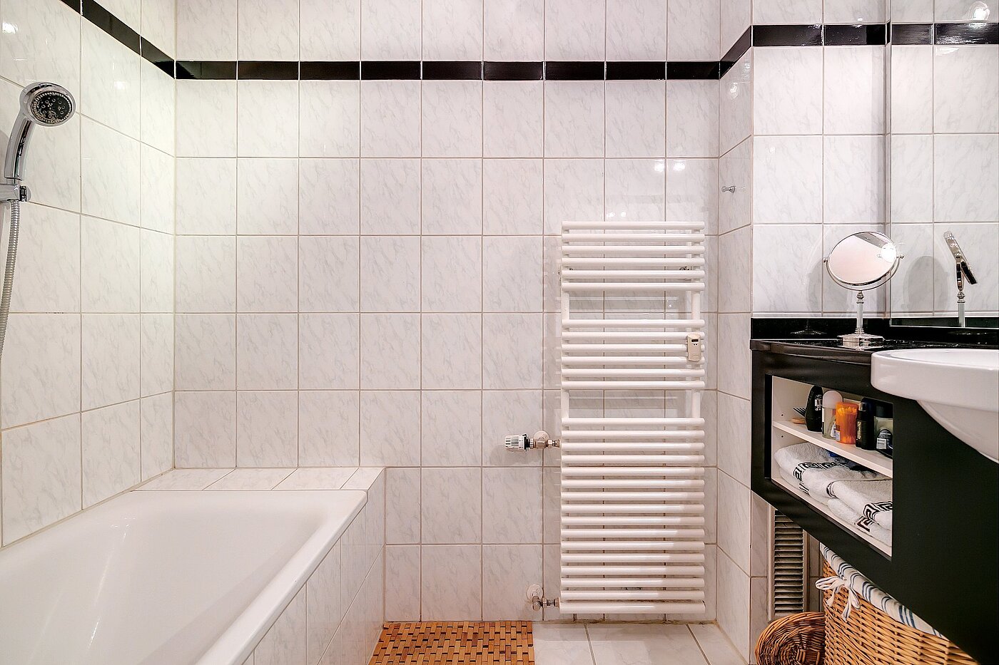 フラット 部屋数 2 部屋 | München-Schwabing | 2004ML1 | Badezimmer