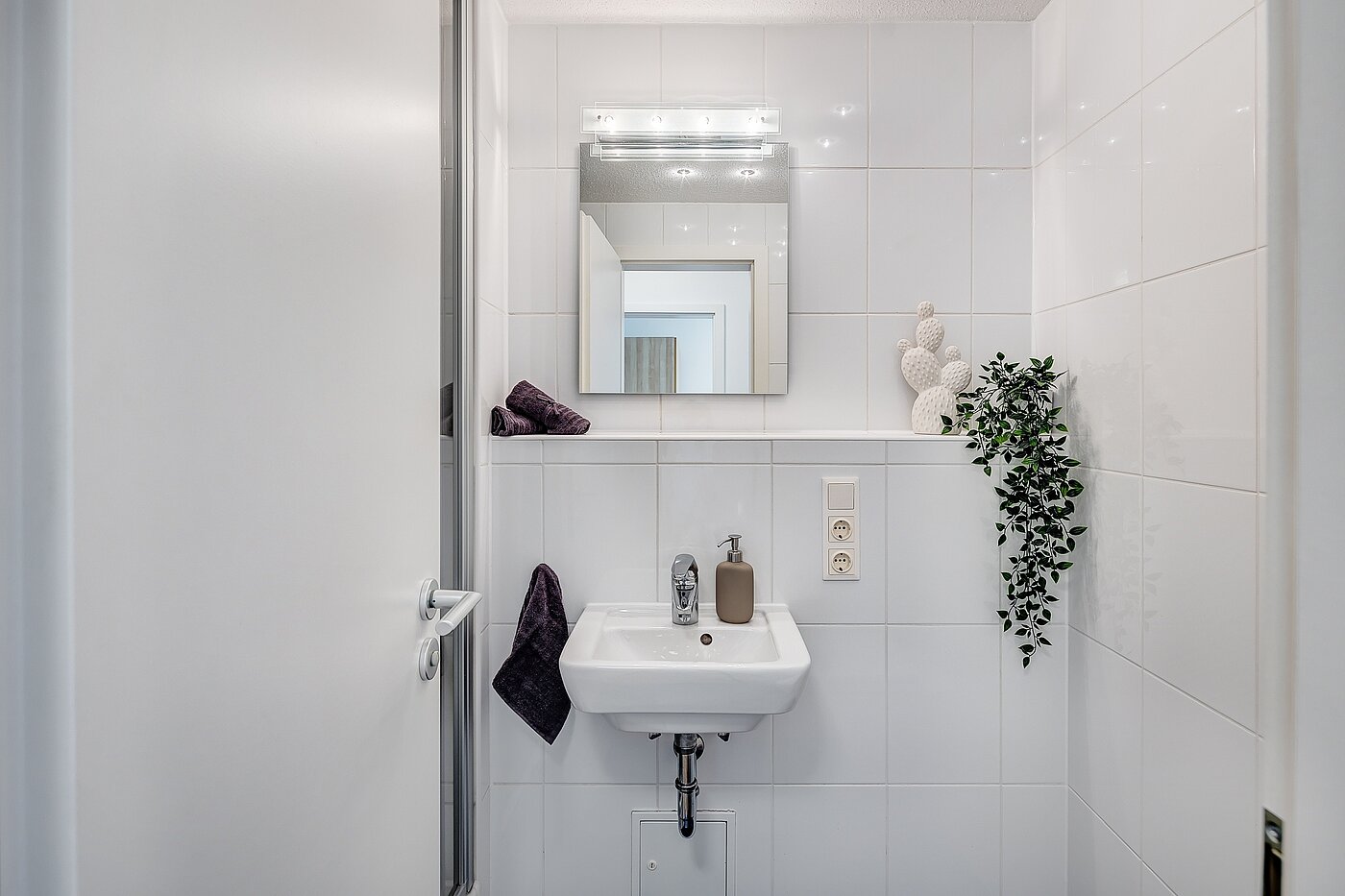 フラット 部屋数 3 部屋 | München-Laim | 2206ML2 | Bad Nr. 1 hat eine...