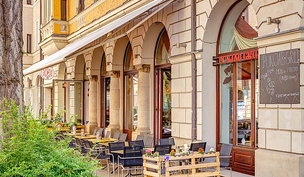 アティック・フラット（屋根裏） 部屋数 1 部屋 | München-Sendling | 700402 | Viele Freizeitgestaltungsmöglichkeiten