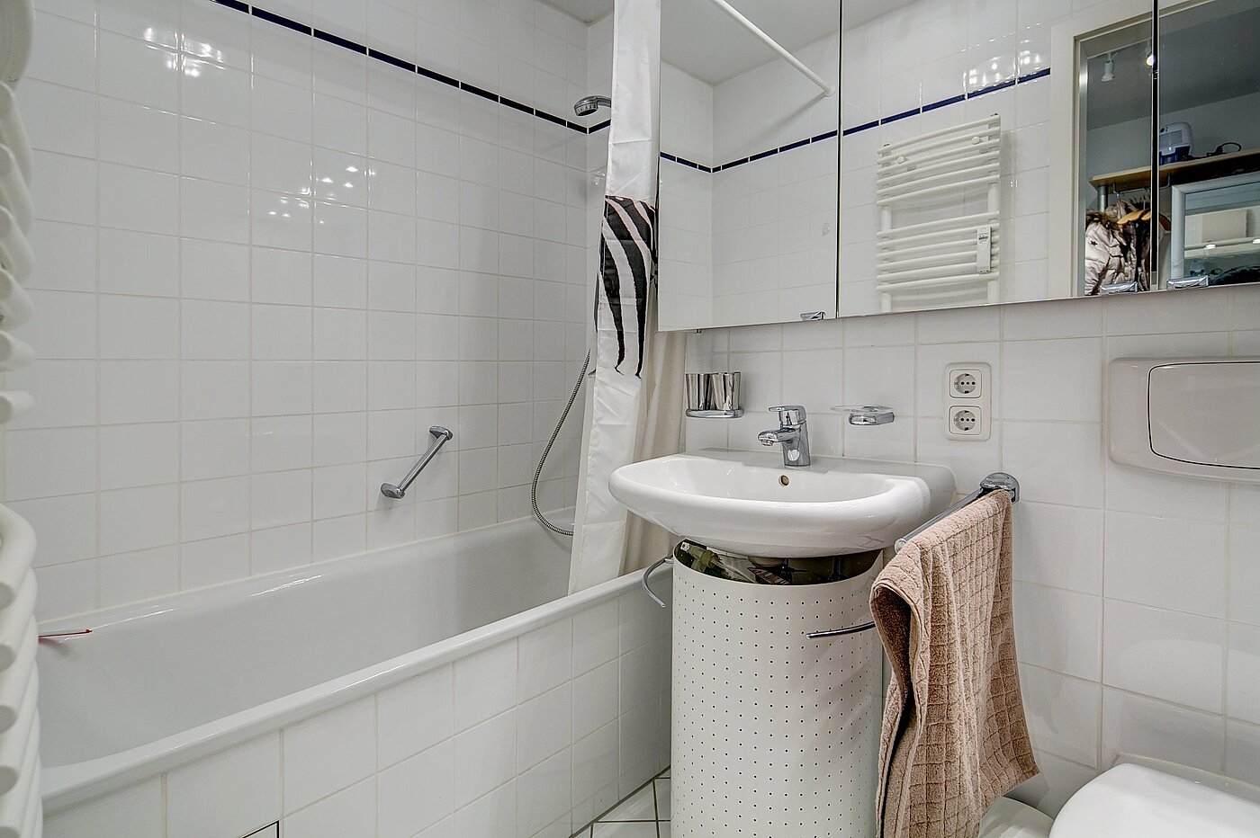 フラット 部屋数 1 部屋 | München-Isarvorstadt | 2104ML6 | Bad mit Badewanne
