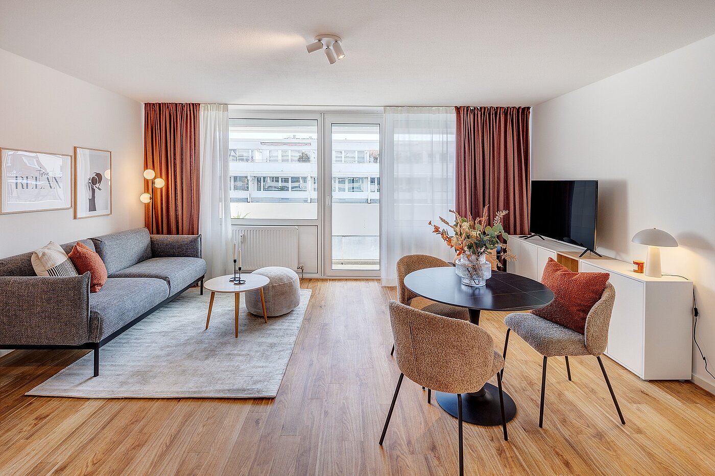 フラット 部屋数 1 部屋 | München-Neuhausen | 70197