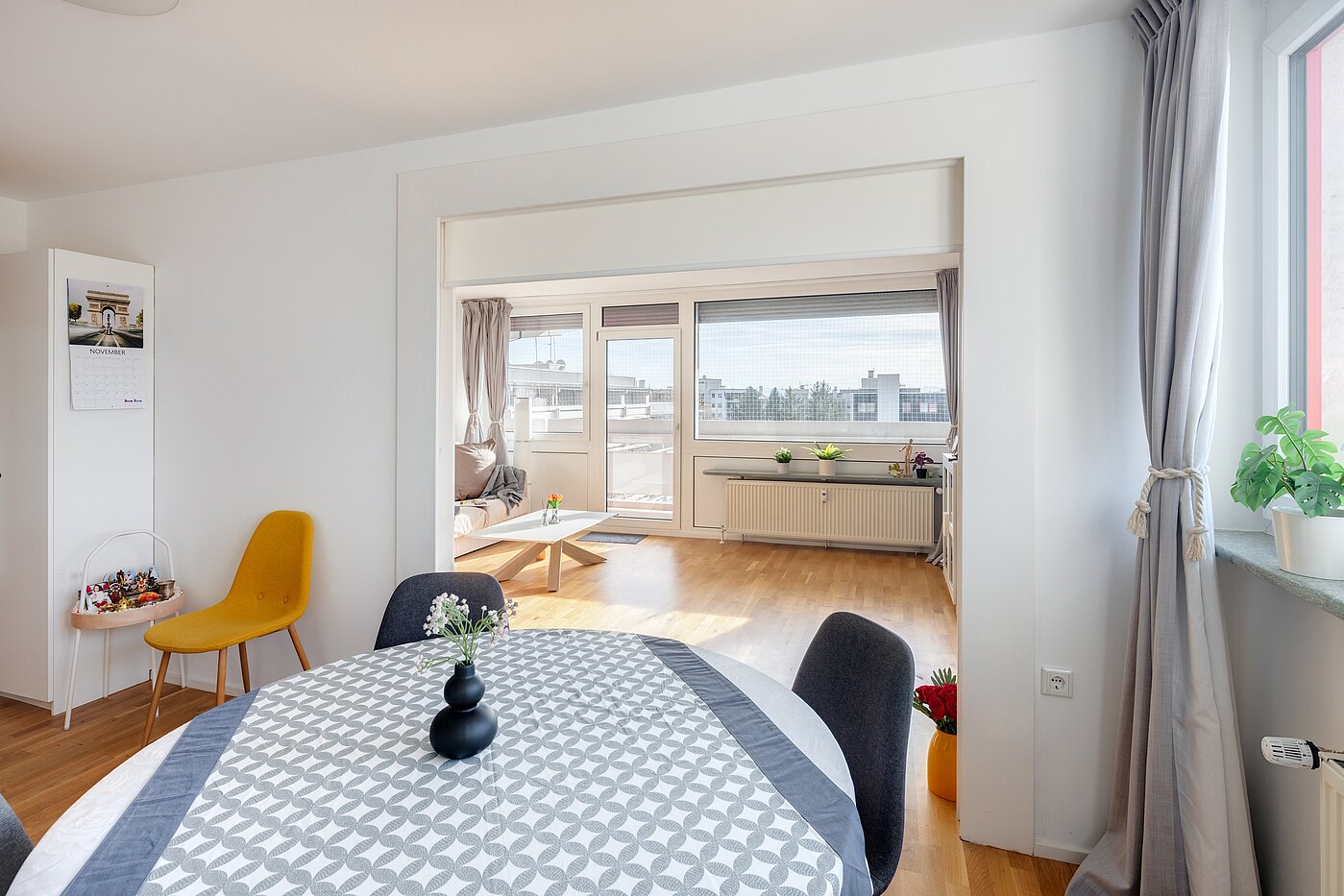 フラット 部屋数 3 部屋 | München-Schwabing | 703181 | ...Wohnbereich offen...