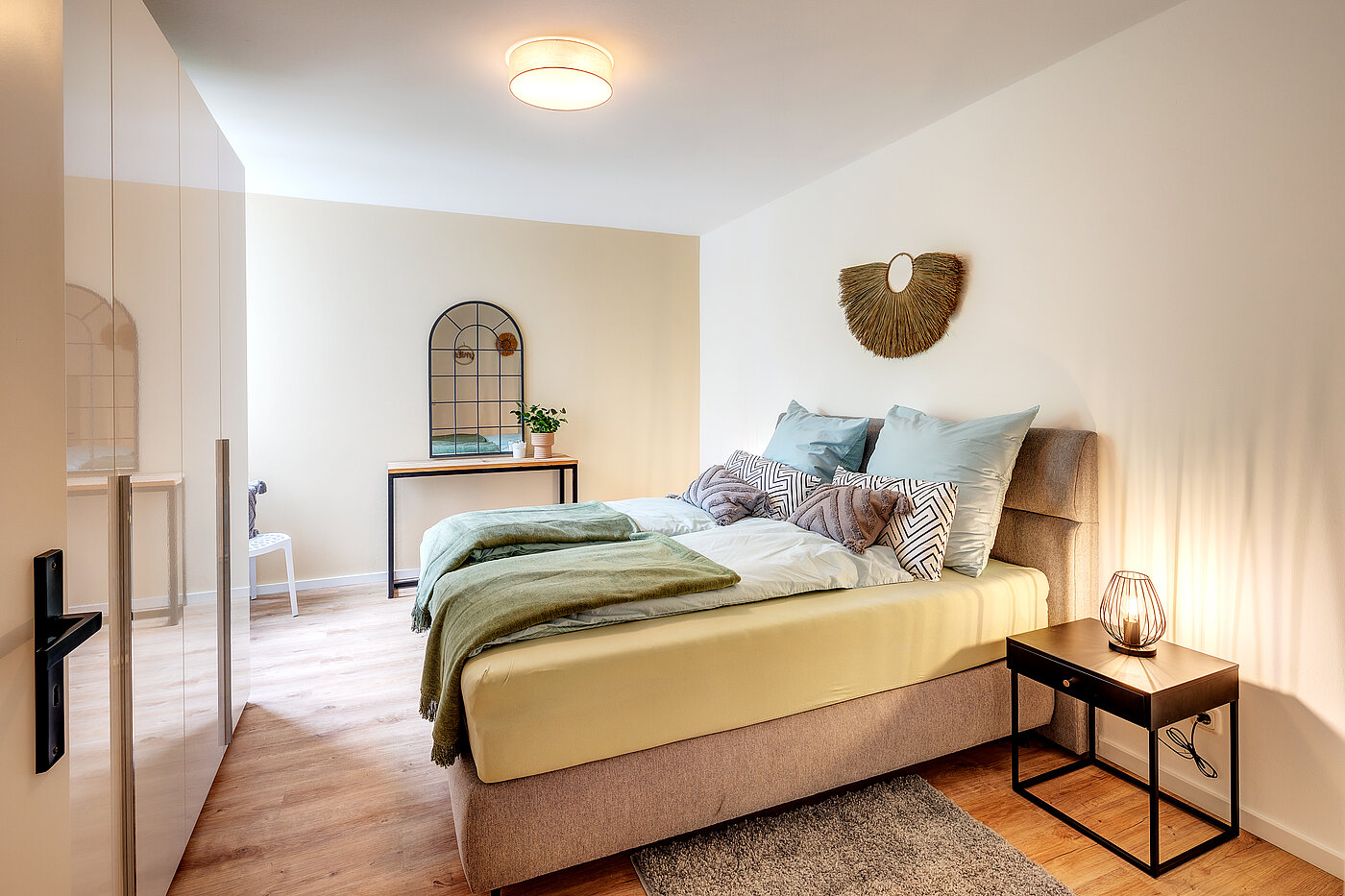 フラット 部屋数 3 部屋 | Unterhaching | 70421 | Schlafzimmer mit...