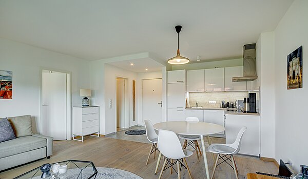 Apartment 部屋数 1 部屋 | München-Schwabing | 70198 | Offene Küche mit...