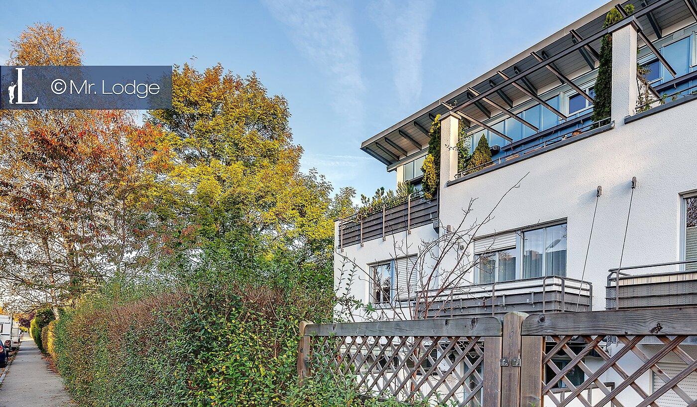 セミ・デタッチド・ハウス（一戸建てを二つに分けた家屋） 部屋数 5 部屋 | 1702ML1 | Hausansicht