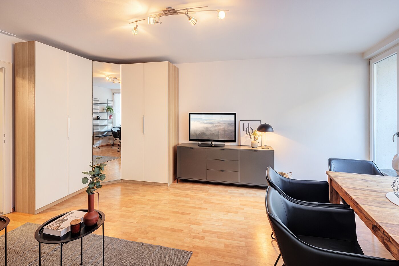 Apartment 部屋数 1 部屋 | München-Schwabing | 70211 | Kompakt mit...