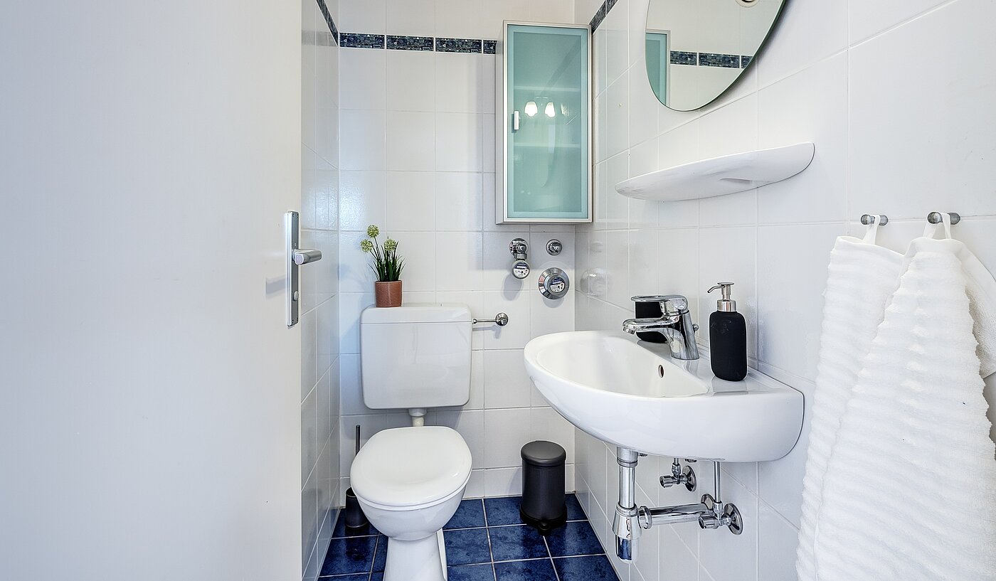 フラット 部屋数 3.5 部屋 | Haar | 2201ML5 | Separates Gäste-WC