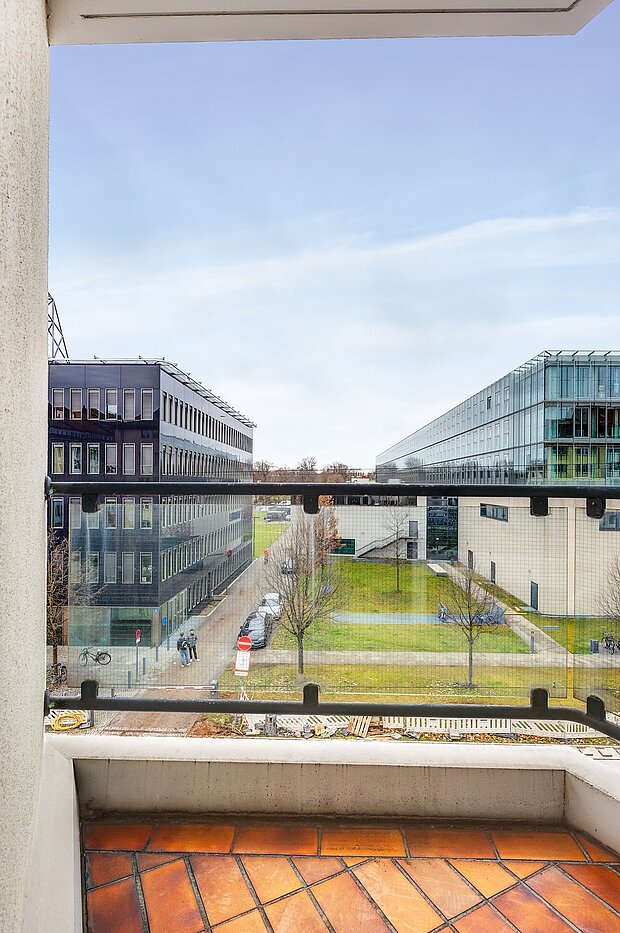 フラット 部屋数 1 部屋 | München-Maxvorstadt | 70087 | ...sonnigen Balkon