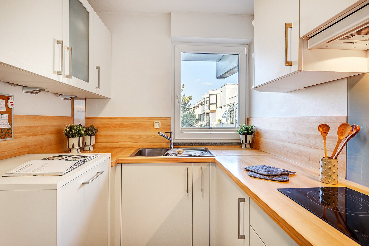 フラット 部屋数 3 部屋 | Unterschleißheim | 70003 | Hochwertige Einbauküche...