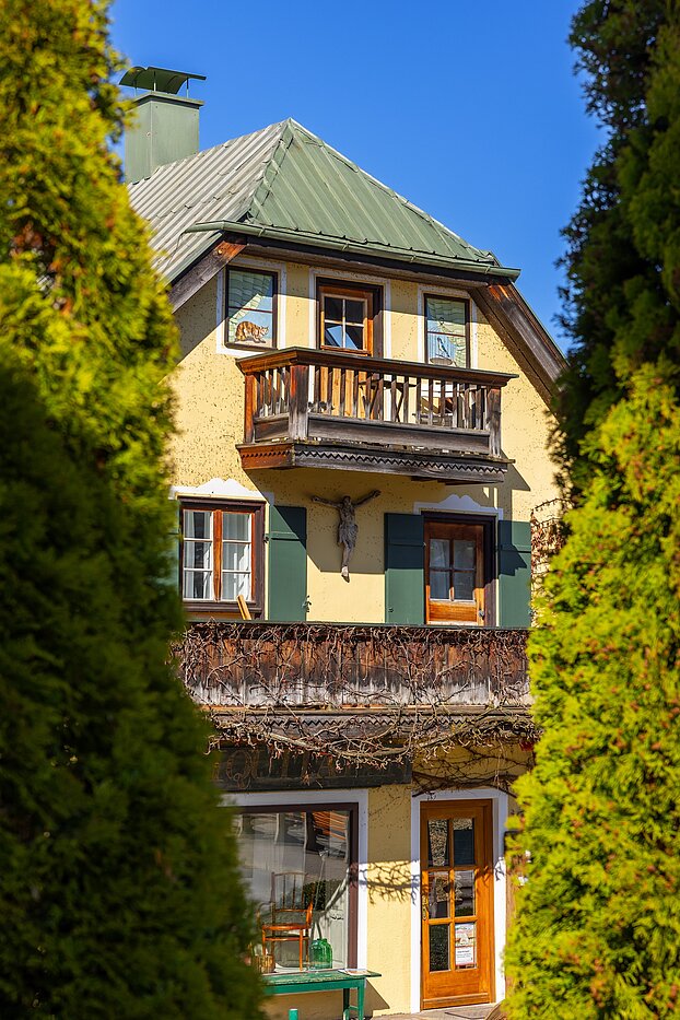 Mehrfamilienhaus 部屋数 11 部屋 | Rottach-Egern | 70215 | Blick von Südosten