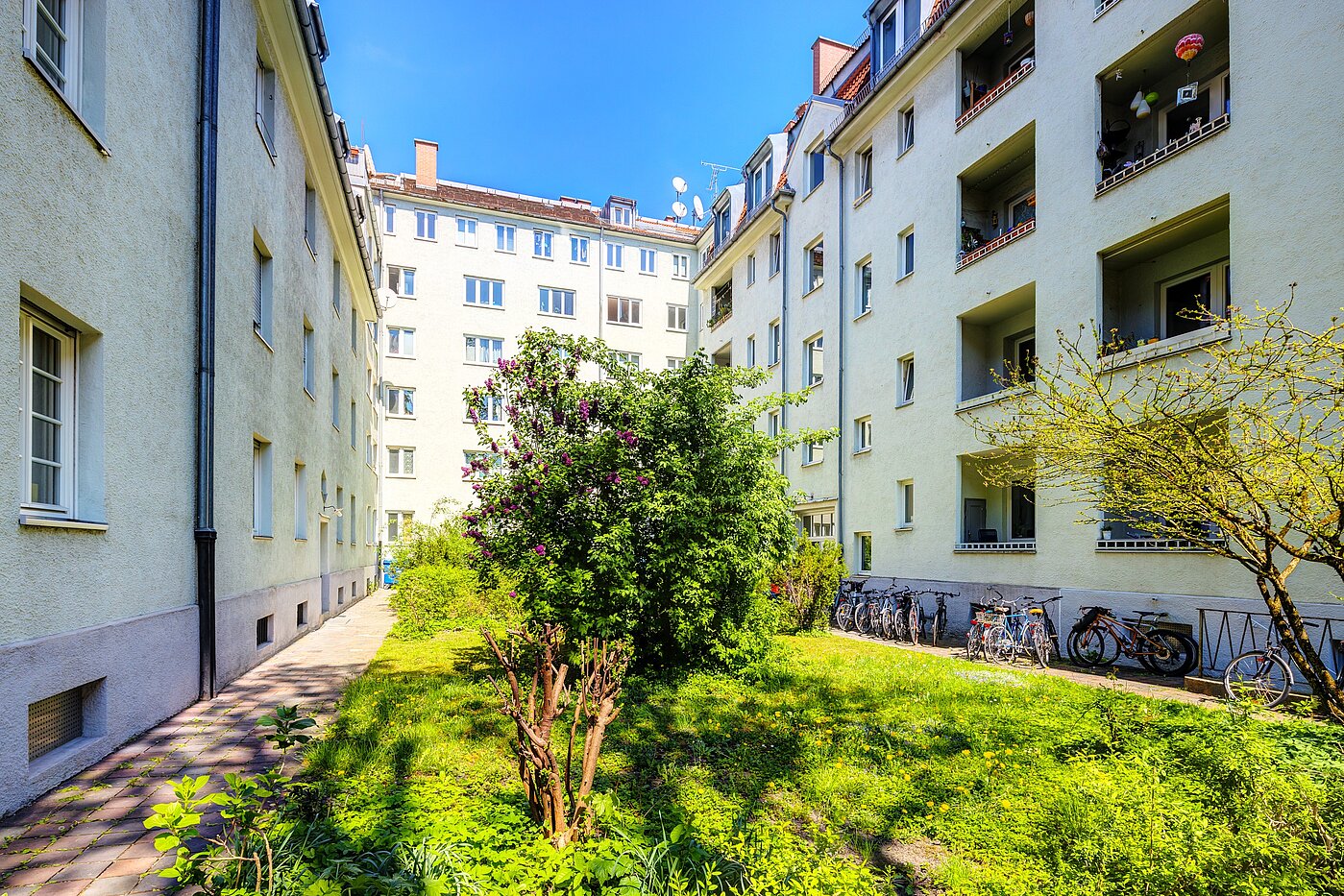 フラット 部屋数 2 部屋 | München-Sendling | 70220 | Innenhof