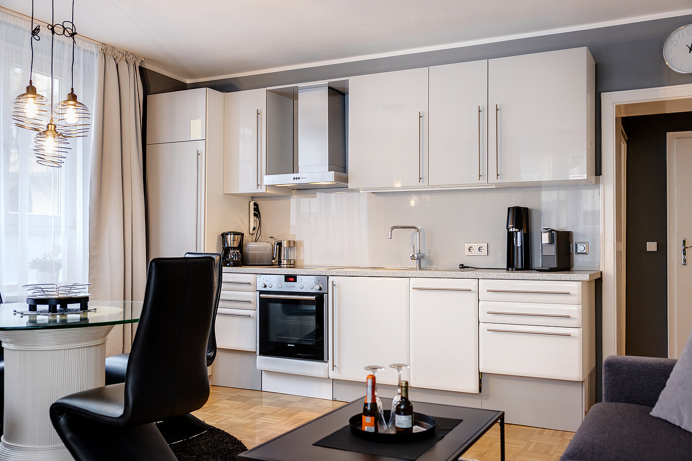 フラット 部屋数 2 部屋 | 70219 | Ansprechende Küchenzeile...