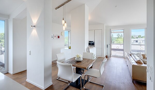 Penthouse 部屋数 3.5 部屋 | München-Oberföhring | 70237 | ...mit Essbereich