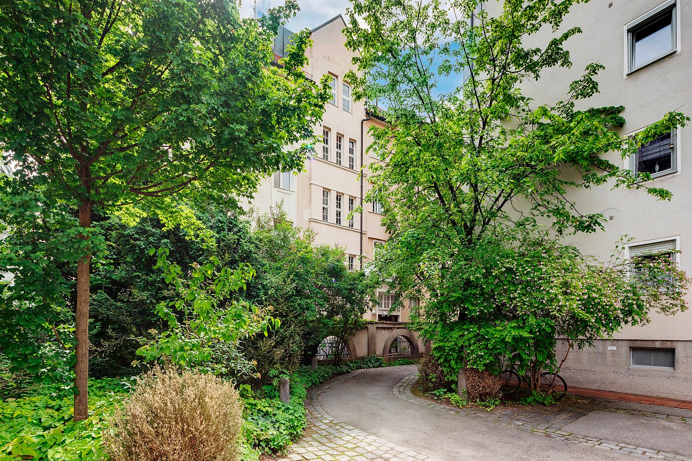 フラット 部屋数 2 部屋 | München-Schwabing | 70130 | Begrünter Innenhof