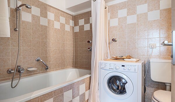 フラット 部屋数 2 部屋 | München-Maxvorstadt | 70398 | inkl. Waschmaschinenanschluss