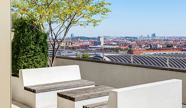 Apartment 部屋数 1.5 部屋 | München-Neuhausen | 70444 | Dachterrasse bei Tag....