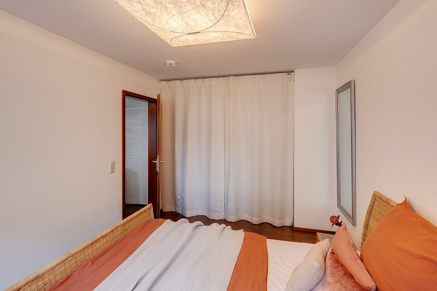 フラット 部屋数 2 部屋 | München-Neuhausen | 2012ML5 | ...mit Stauraum