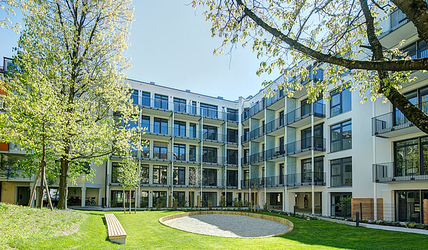 Apartment 部屋数 1.5 部屋 | München-Bogenhausen | 70378 | Innenhof
