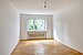 レイズド・グラウンドフロアー（一階が地表よりも高い） 部屋数 2.5 部屋 | München-Schwabing | 70441 | Schlafzimmer | Thumbnail
