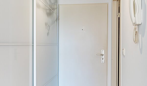 Apartment 部屋数 2 部屋 | München-Feldmoching | 70466 | Flur Richtung Eingang