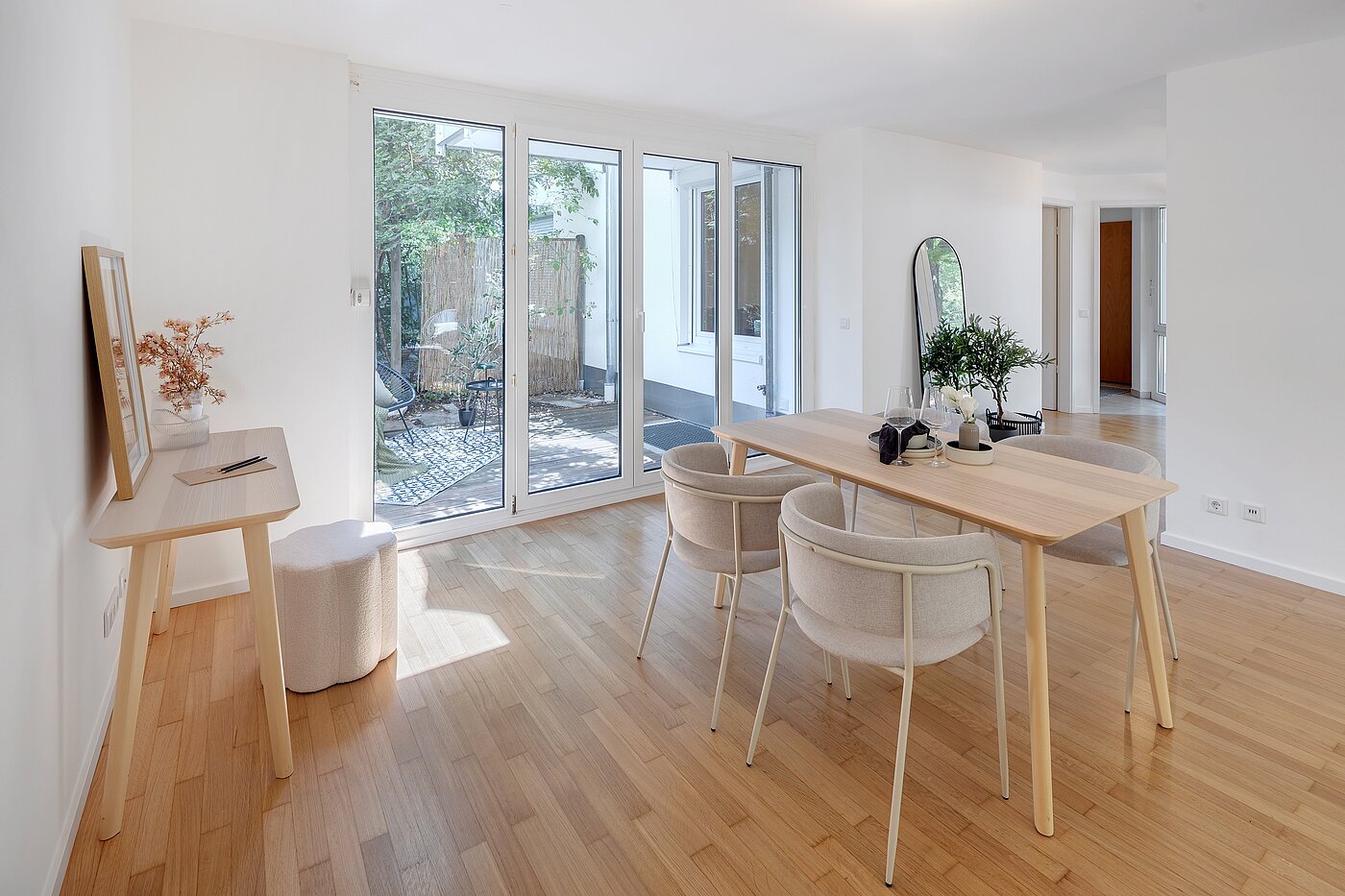 フラット 部屋数 2 部屋 | München-Laim | 70464 | ...und Essbereich