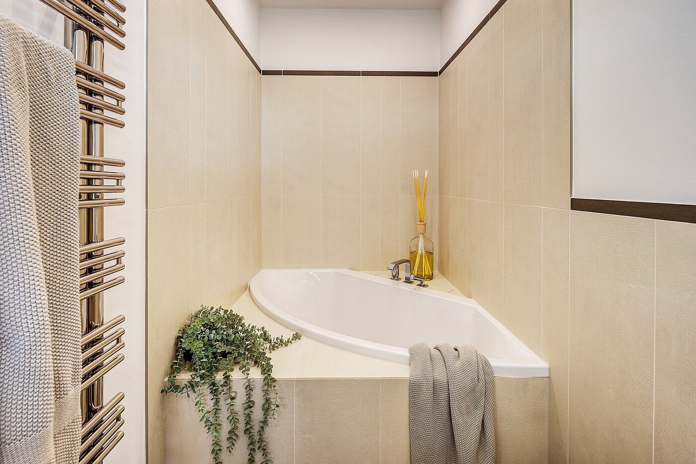 角のテラスハウス 部屋数 3 部屋 | Kreuth | 70037 | ...und Eckbadewanne