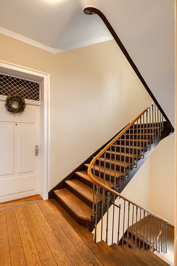 フラット 部屋数 5 部屋 | München-Altstadt | 700121 | Gepflegtes Treppenhaus...