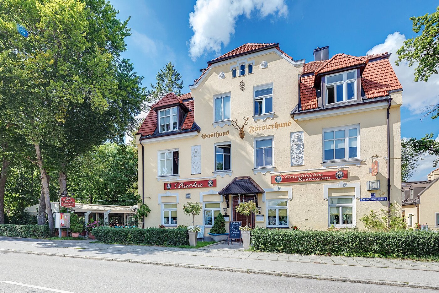 フラット 部屋数 2 部屋 | Unterhaching | 2004ML7 | gepflegte Nachbarschaft