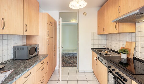 フラット 部屋数 3 部屋 | München-Bogenhausen | 70261 | Praktische Durchgangsküche...