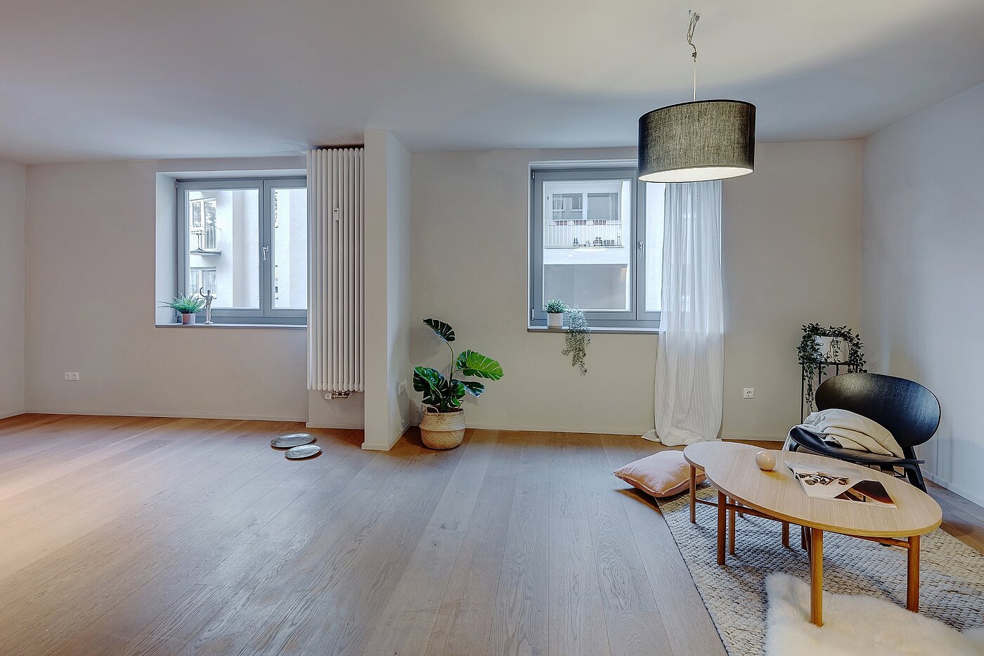 レイズド・グラウンドフロアー（一階が地表よりも高い） 部屋数 2 部屋 | München-Lehel | 2012ML1 | ...viele Stellmöglichkeiten