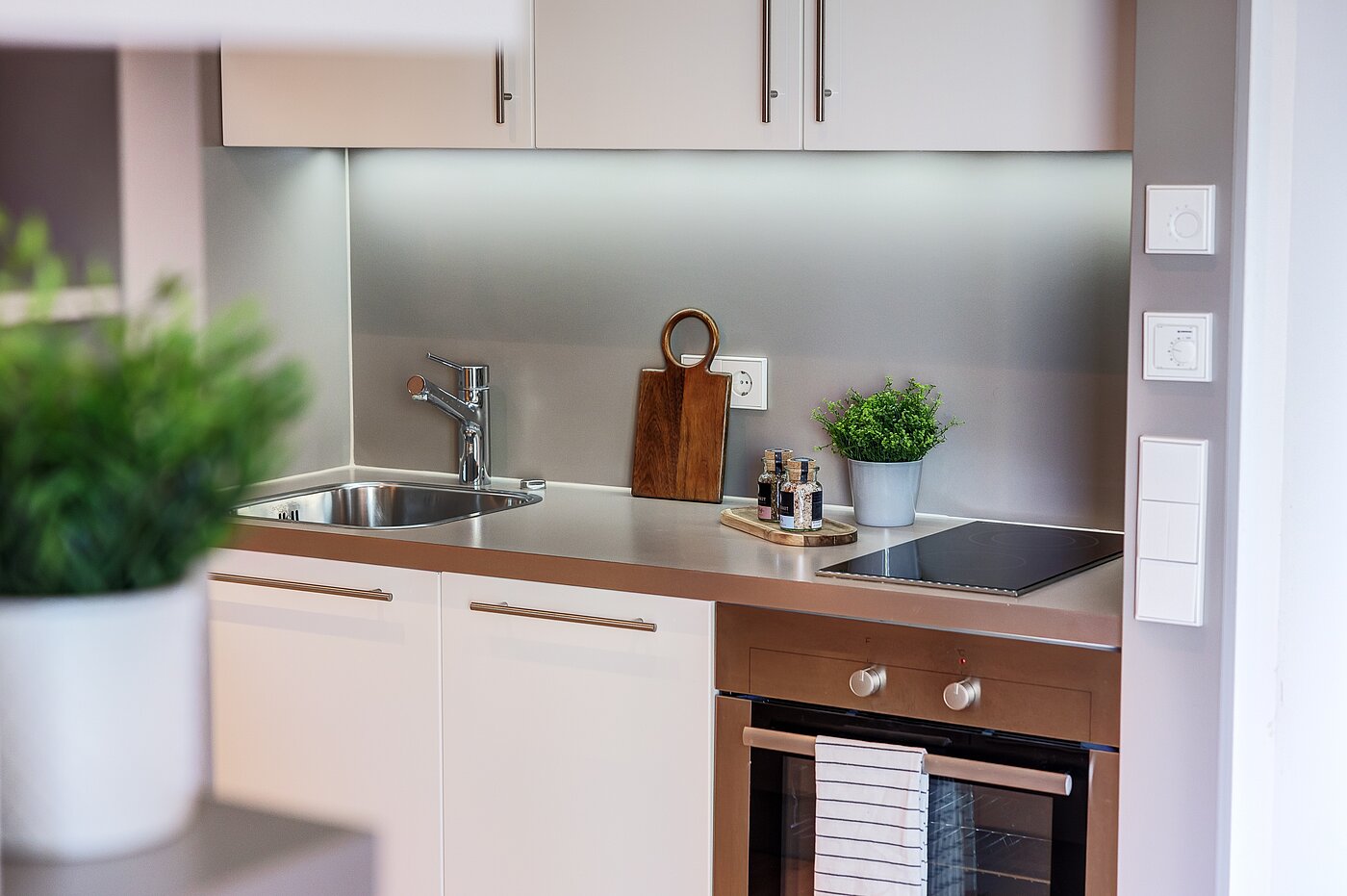 Apartment 部屋数 1.5 部屋 | München-Bogenhausen | 70378 | ...Einbauküche
