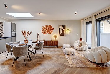 Glockenbachviertel: 2つのテラスが付いた3階建ての高級タウンハウス。