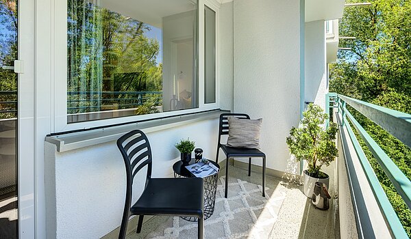 フラット 部屋数 2 部屋 | München-Bogenhausen | 70142 | Balkon mit Morgensonne