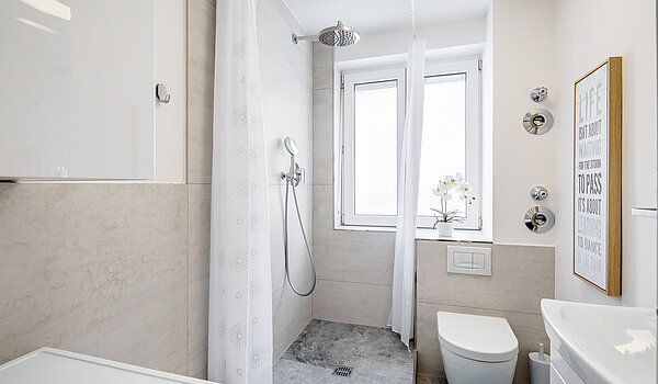 フラット 部屋数 2 部屋 | München-Allach | 70412 | ...Duschbad