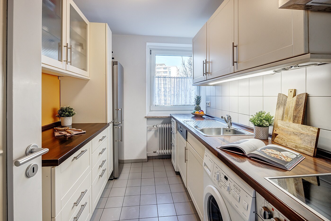 フラット 部屋数 3 部屋 | München-Bogenhausen | 2112ML3 | Küche mit Fenster