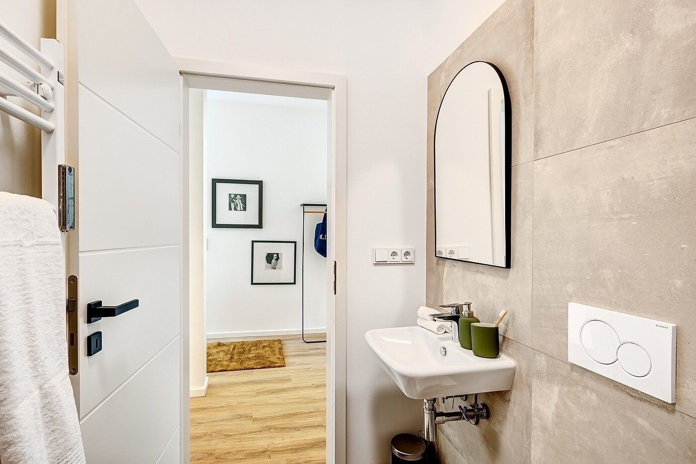 フラット 部屋数 2.5 部屋 | München-Obermenzing | 700191 | ...mit Handtuchheizkörper