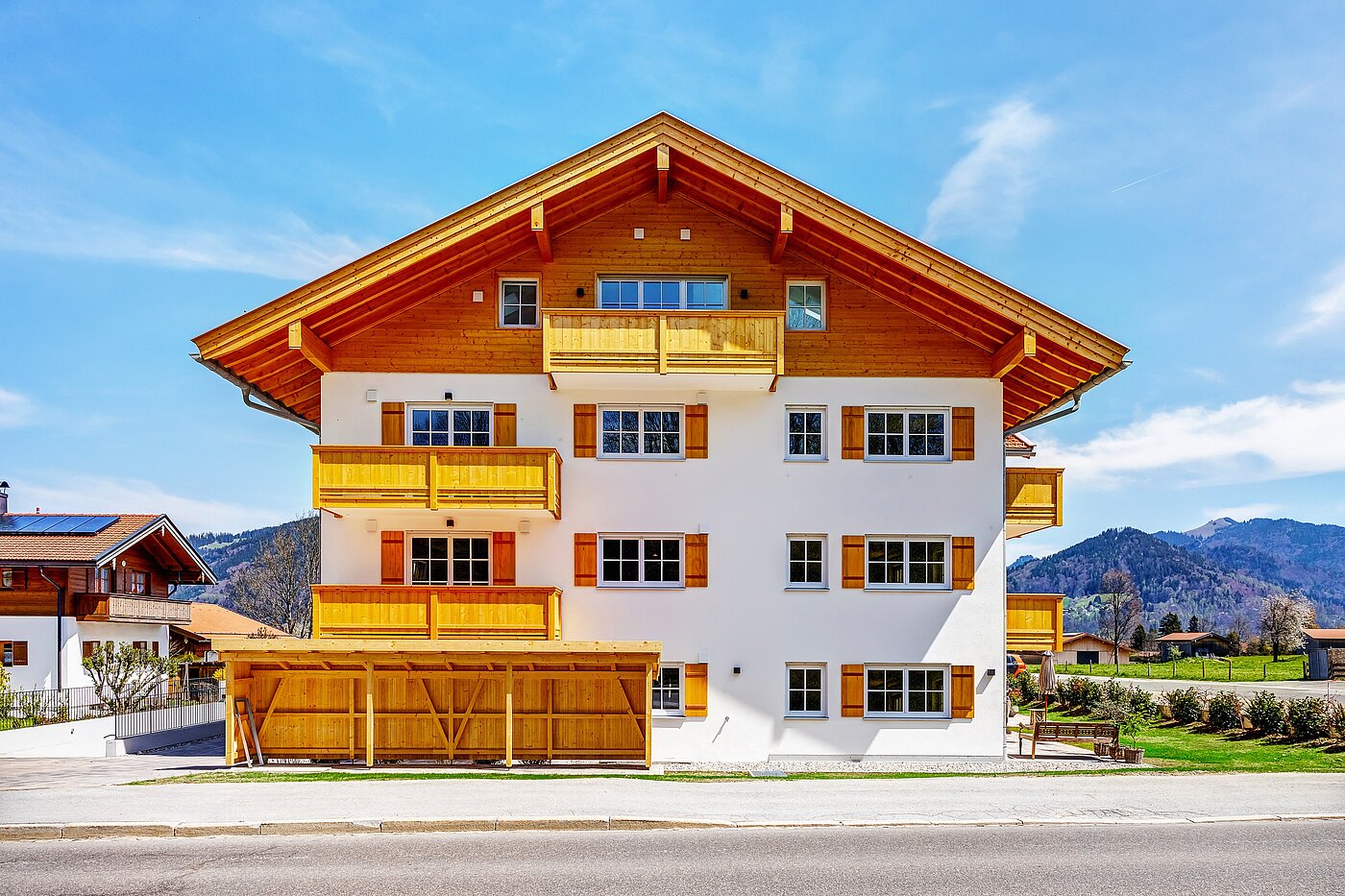 フラット 部屋数 2 部屋 | Bad Wiessee | 700942 | Südansicht des Mehrfamilienhauses