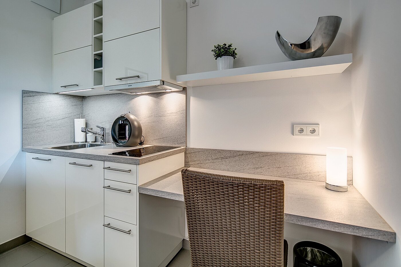 フラット 部屋数 1 部屋 | München-Ramersdorf | 1909ML1 | ...Arbeitsplatz und...