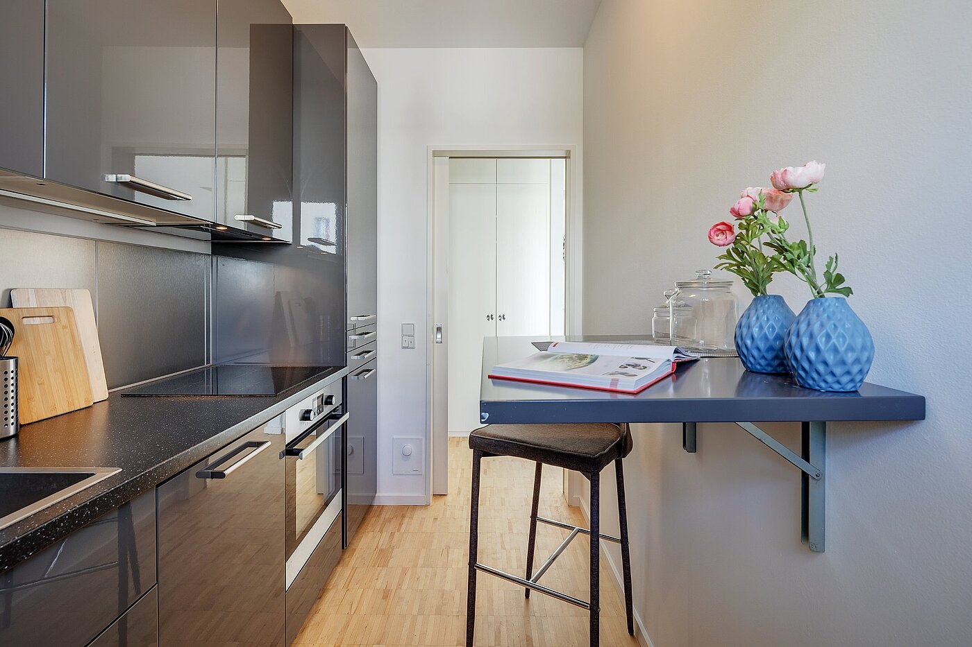 フラット 部屋数 2 部屋 | München-Thalkirchen | 2107ML2 | ...und genügend Arbeitsfläche