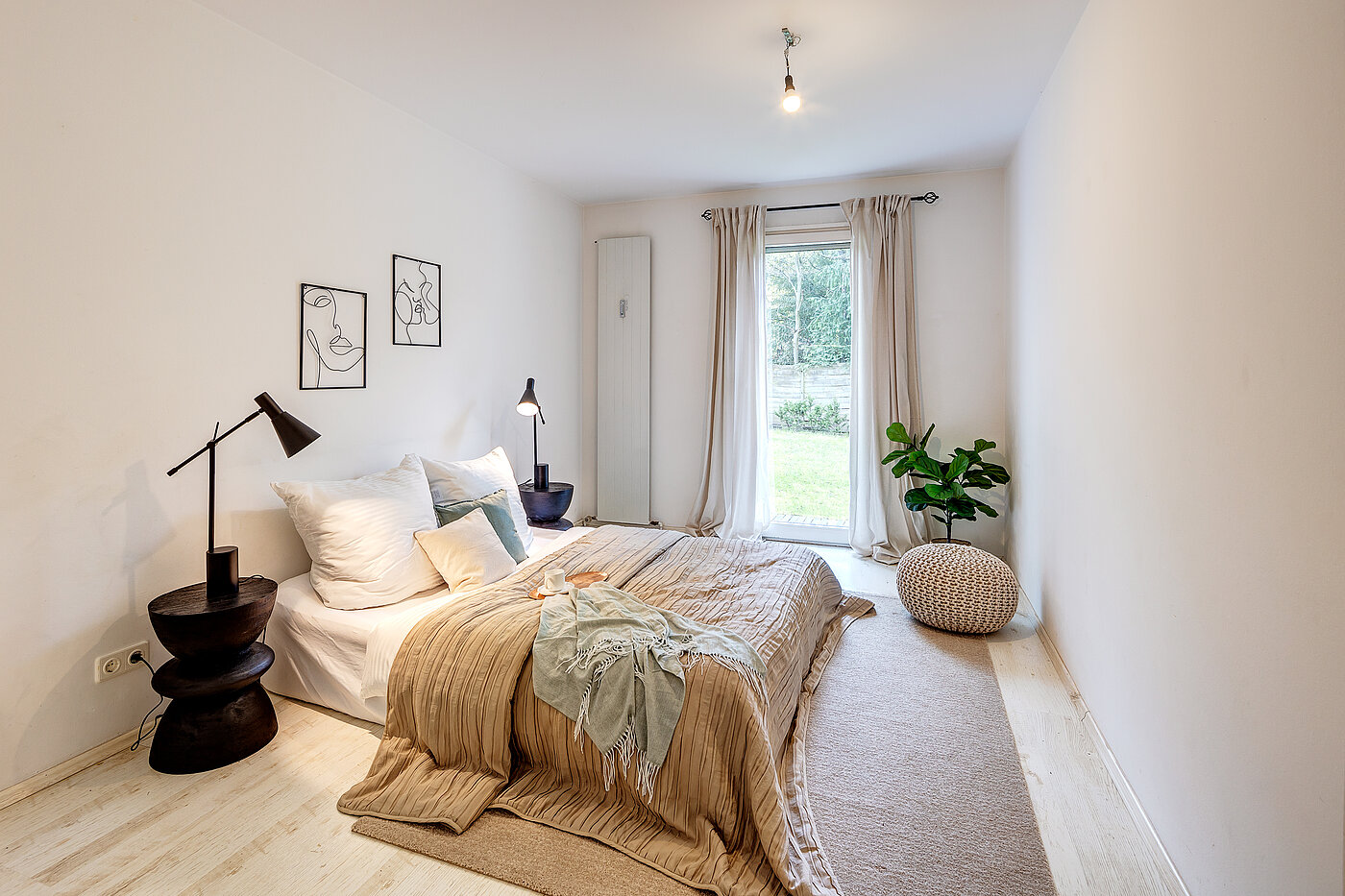 フラット 部屋数 2.5 部屋 | 70018 | ...Ausblick zum Garten
