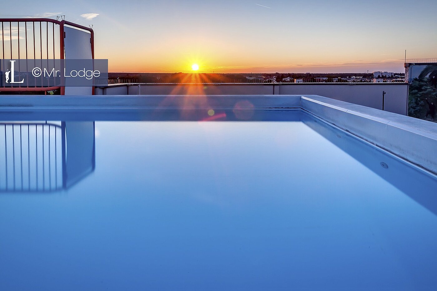フラット 部屋数 4 部屋 | 1609ML4 | Abendstimmung am Pool