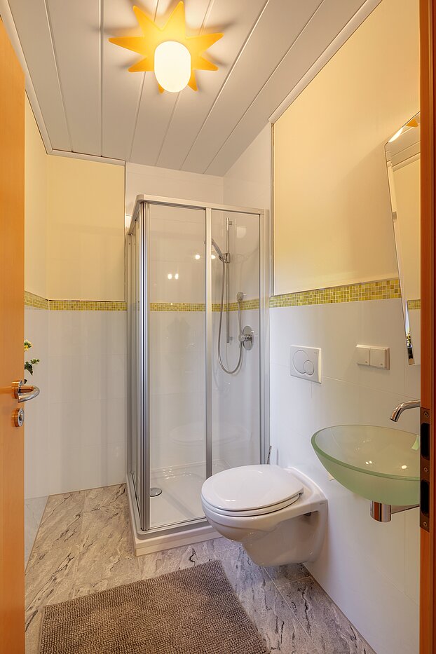一戸建て 部屋数 5 部屋 | Icking | 70438 | ...Duschbad und Gäste-WC