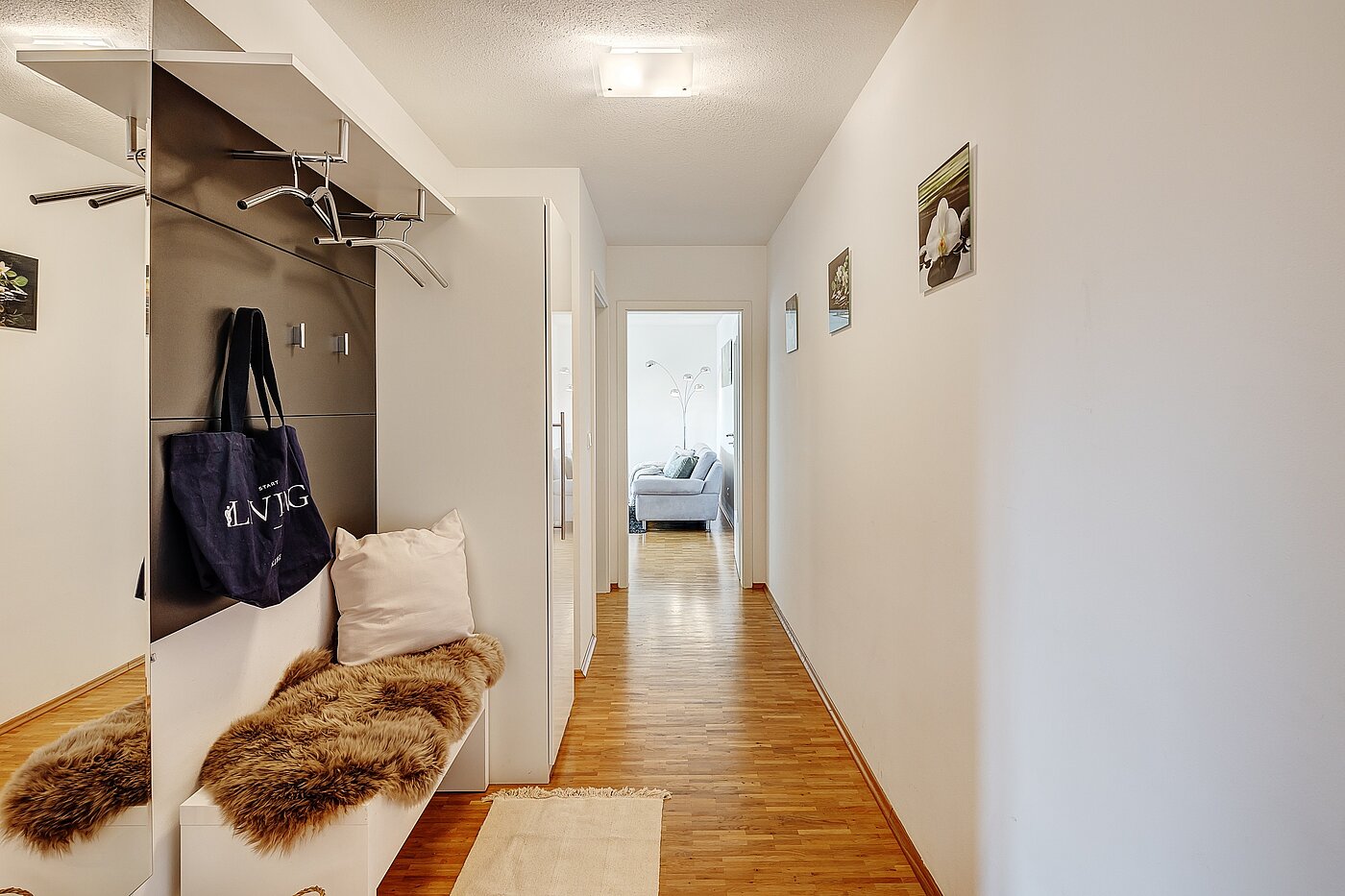 フラット 部屋数 3 部屋 | München-Laim | 2206ML2 | Blick in Richtung Wohnzimmer