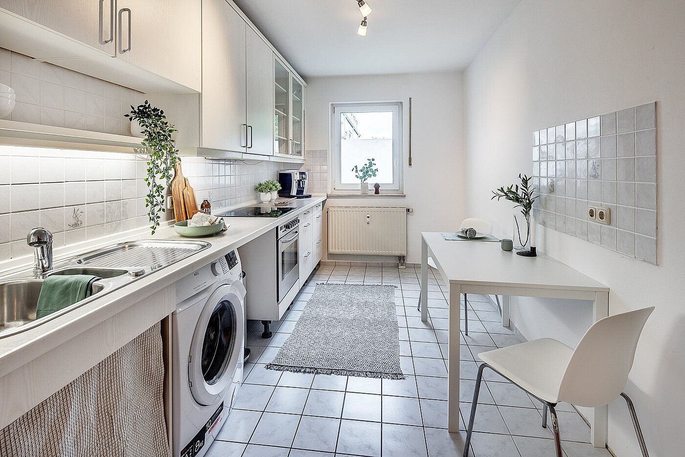 フラット 部屋数 3 部屋 | München-Hasenbergl | 2105ML10 | Küche mit Fenster