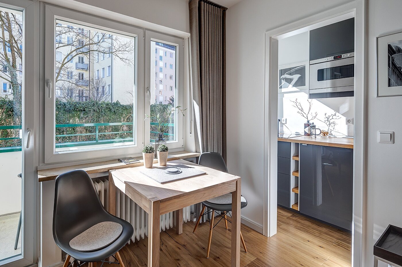 フラット 部屋数 1 部屋 | München-Schwabing | 2109ML5 | ... und Platz zum essen