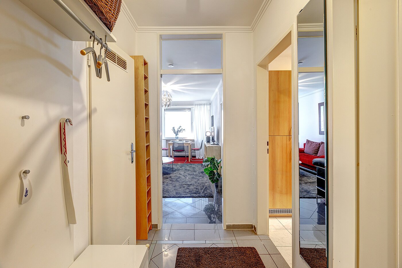 フラット 部屋数 2 部屋 | München-Milbertshofen | 701801 | Flur Richtung Wohnzimmer